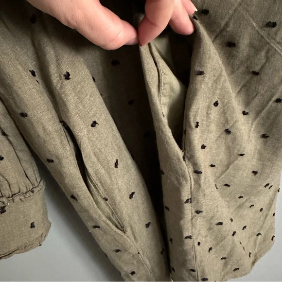 Zara A-line Shift Dress with Key hole front. Size XS - Picture 10 of 12